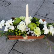 Table Arrangement Winter Wonderland